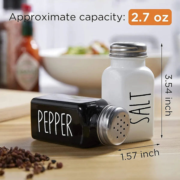 Decent look salt and pepper shakers set