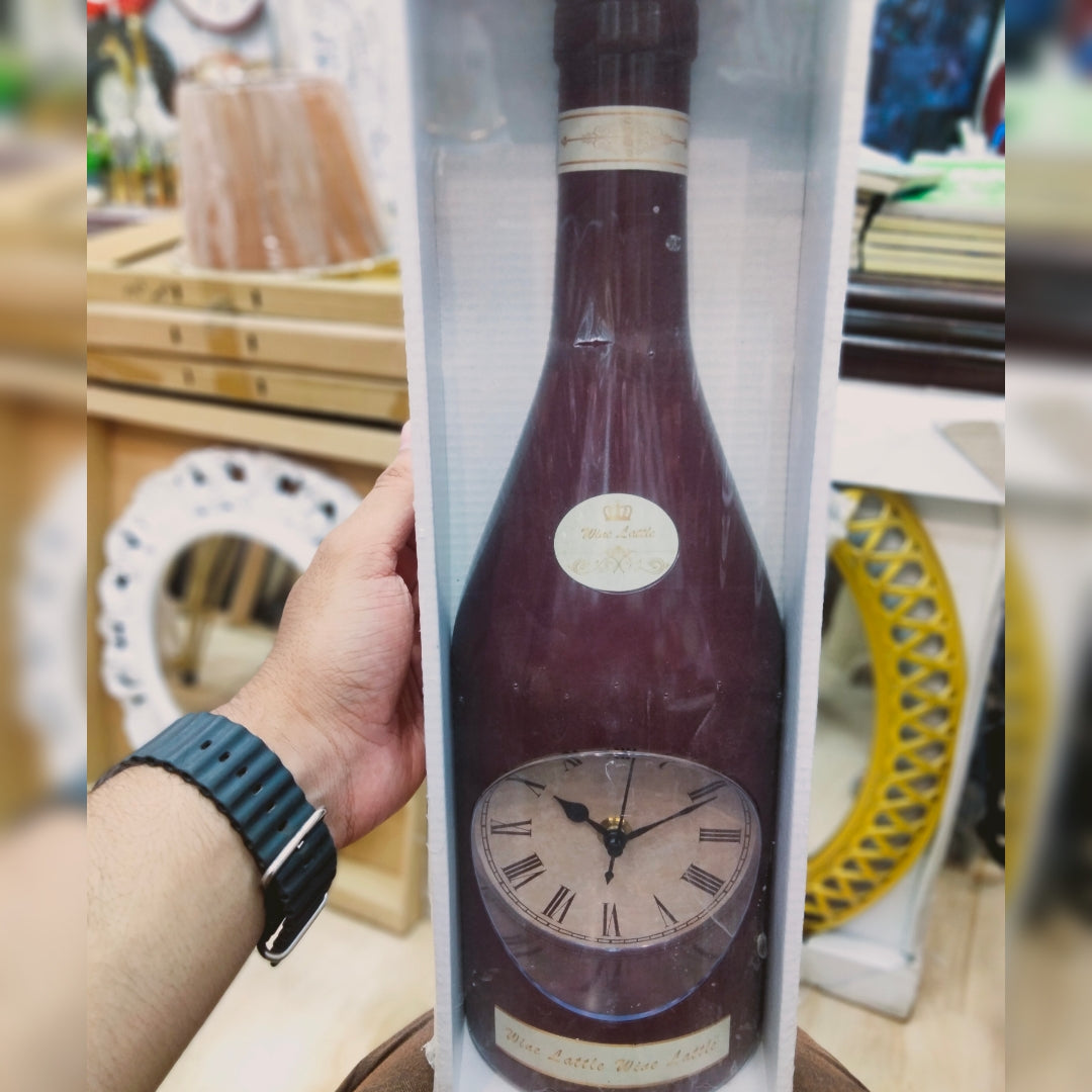 Kitchen bottle hanging wall clock