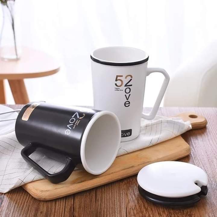 Love couple mug in black and white color