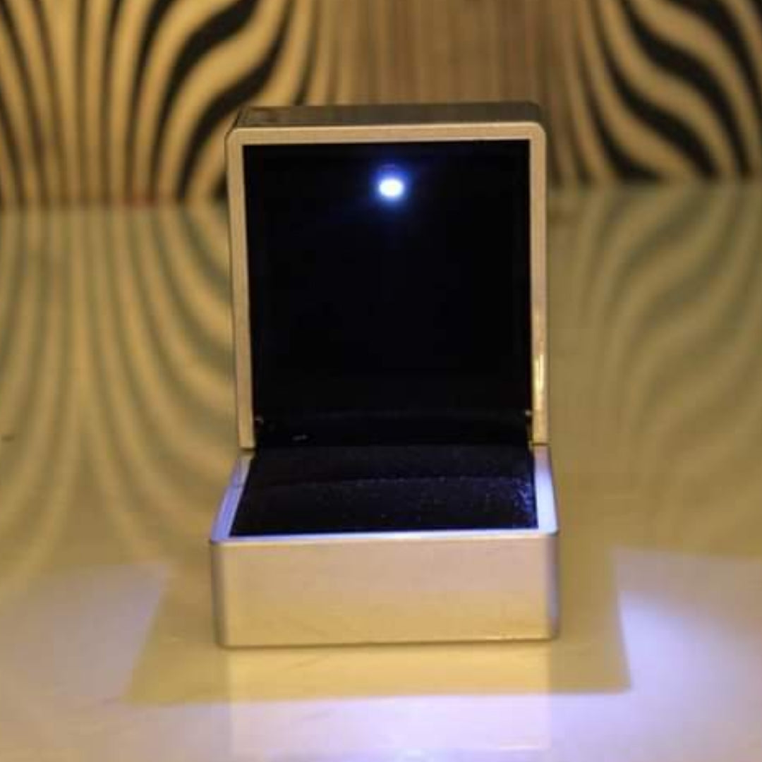 Ring box with led light