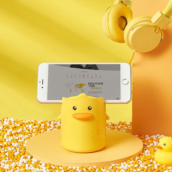 Multi purpose duck holder beautiful yellow color duck pen holder
