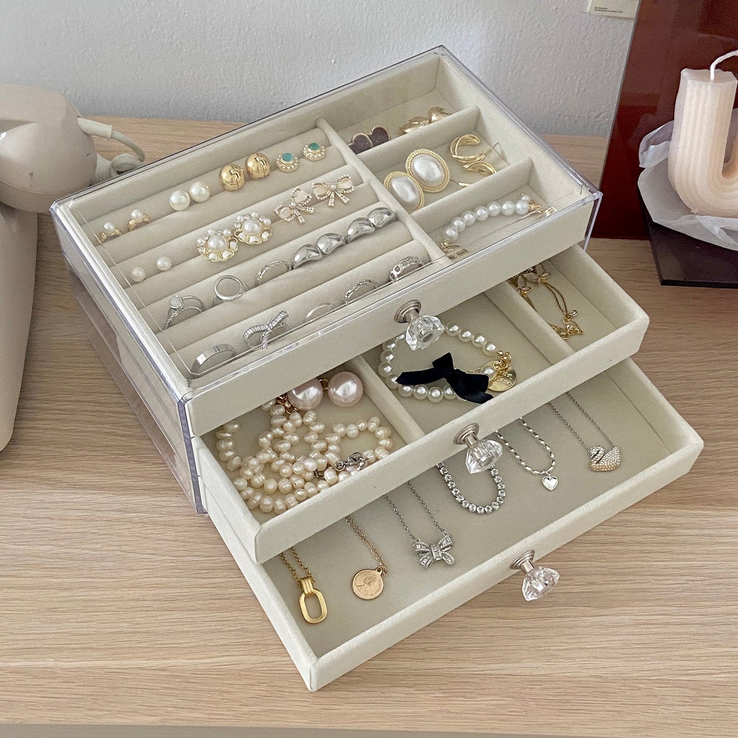 Multilayer Plush Jewelry Organizer