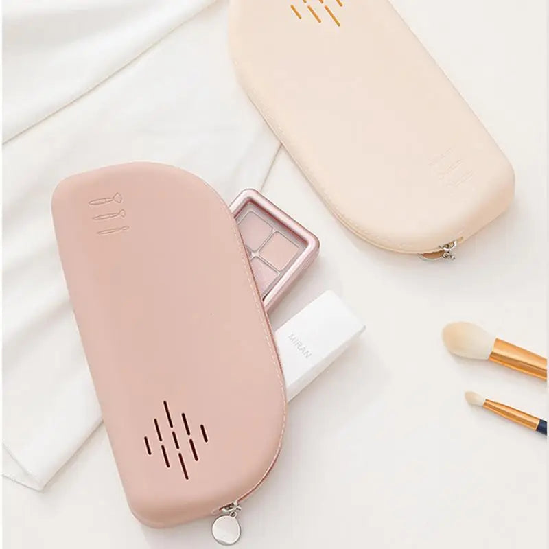 silicone cosmetics makeup pouch