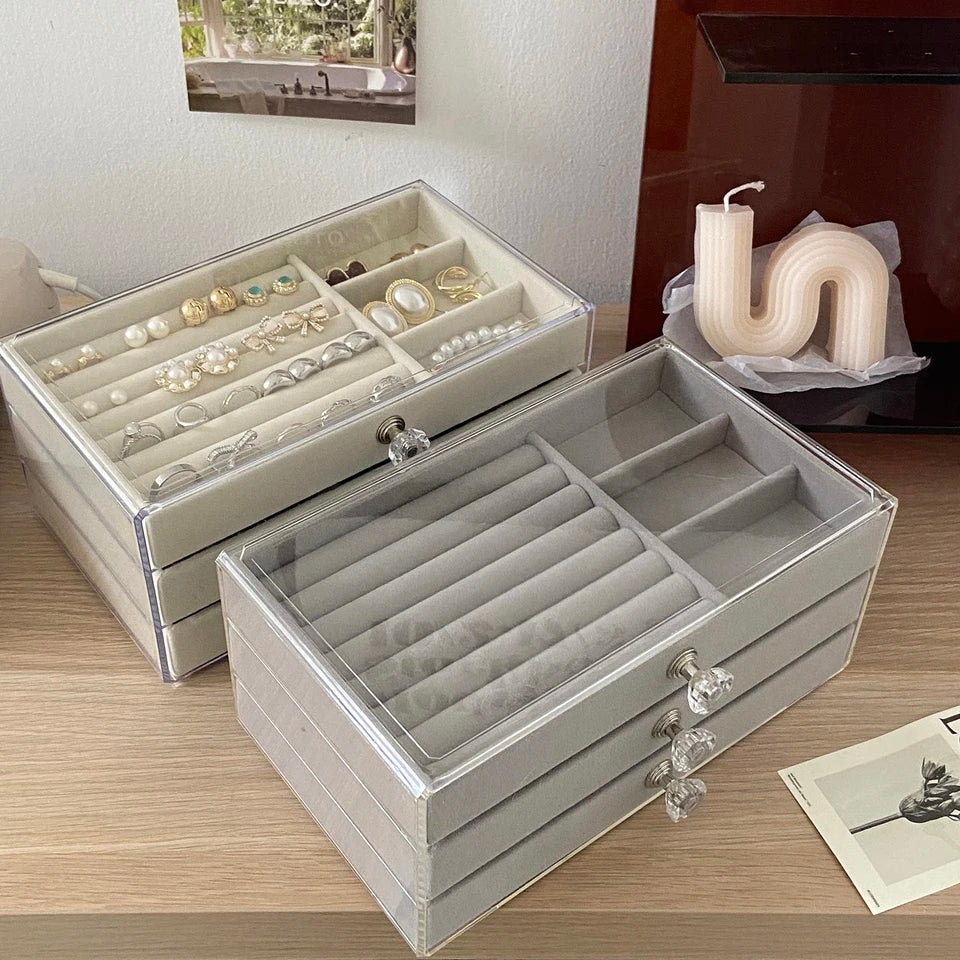 Multilayer Plush Jewelry Organizer