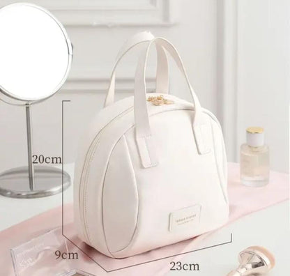 Large capacity round cosmetics pouch