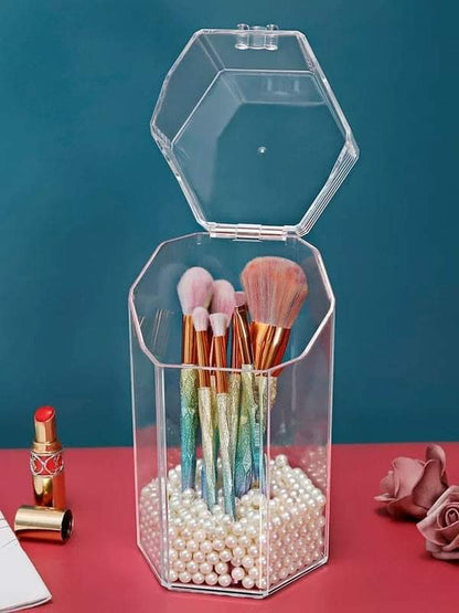 Pearl brush holder with pearls
