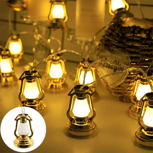 Small lantern string light