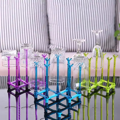 Foldable acrylic glass holder