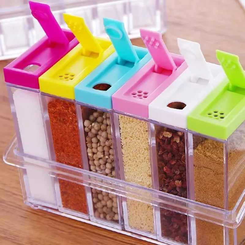 Transparenr spice jar set.