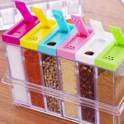 Transparenr spice jar set.
