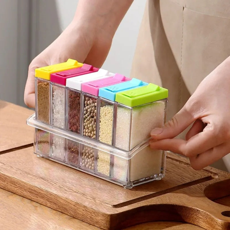 Transparenr spice jar set.