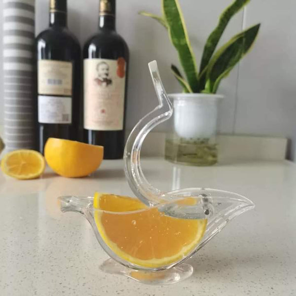 Lemon slice juicer