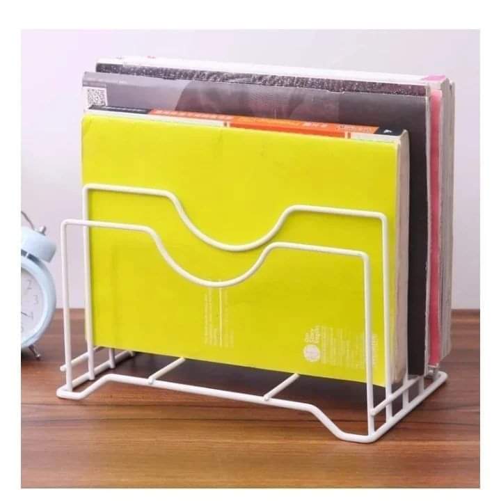 Metallic kitchen accessories holder